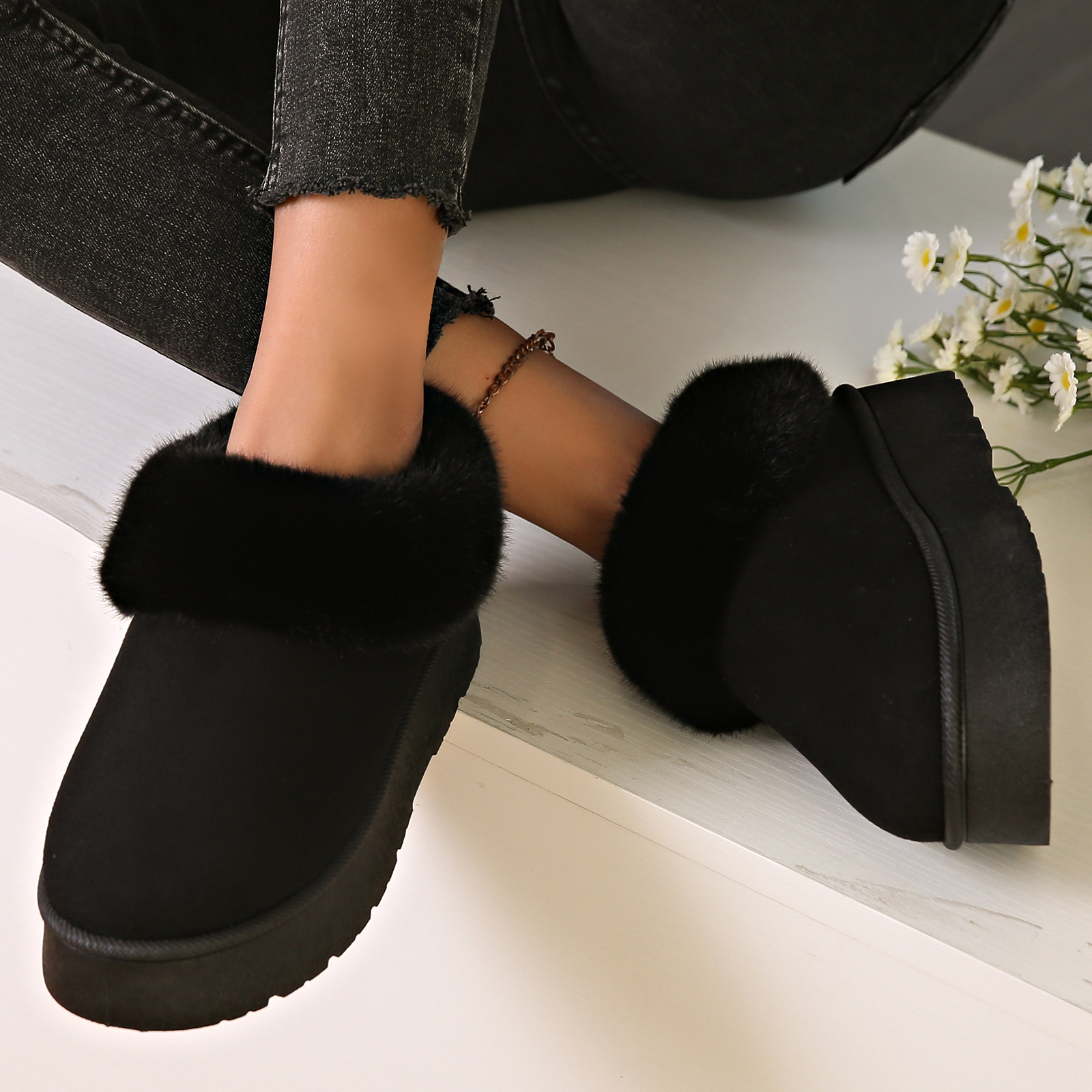 Plush women's cotton shoes short tube and warm women's snow boots_voghion.com