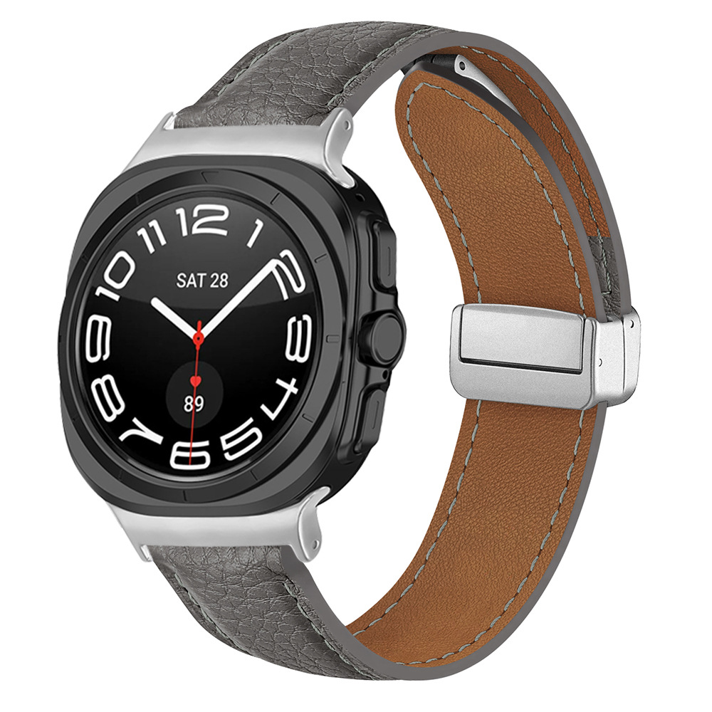 Aplicable para Samsung galaxywatch7ultra47MM reloj inteligente correa de lichi pu pulsera de succión magnética pulsera ultra