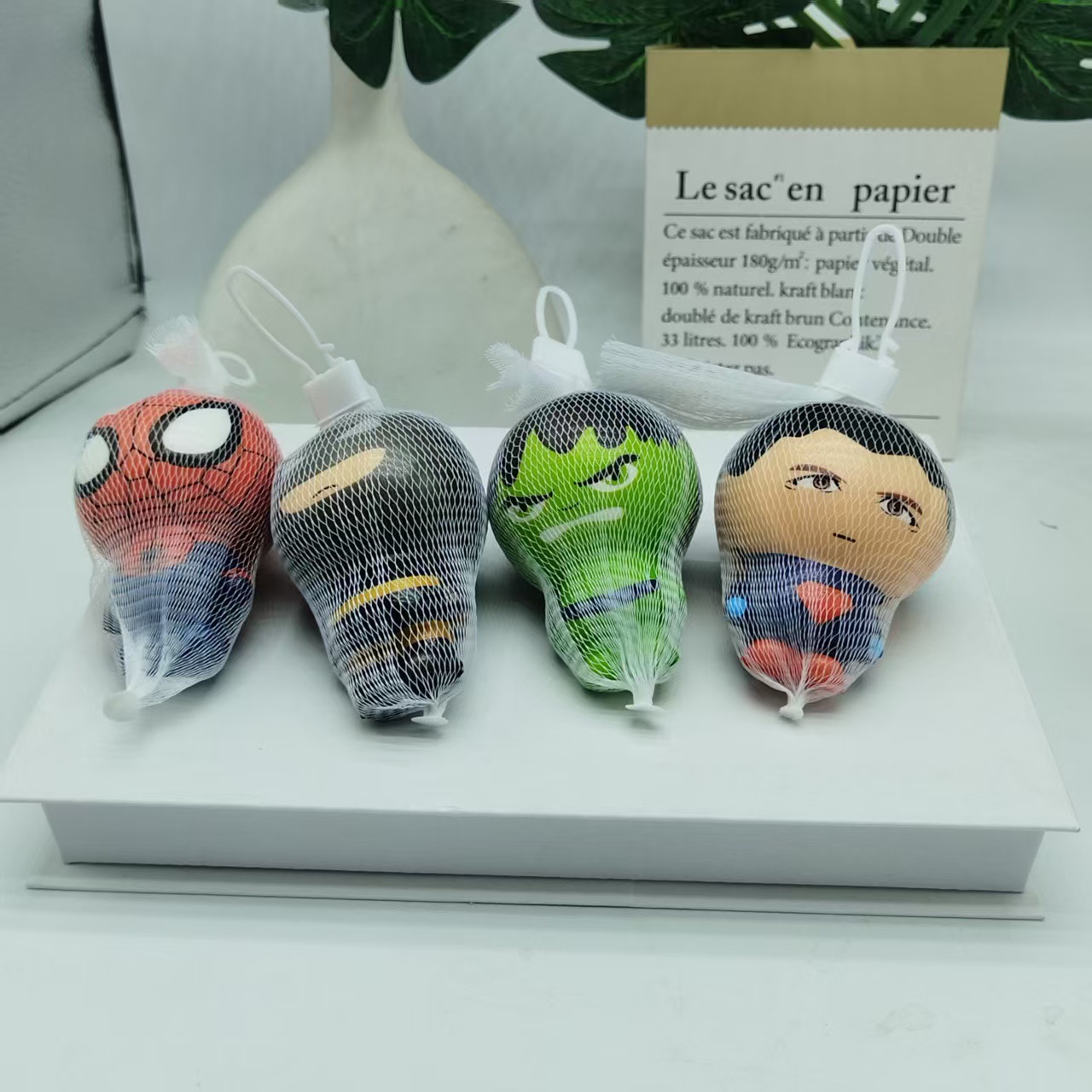 Wahaha ADcalcio pellizcando la botella de música juguete rebote lento descompresión ventilación bebida exprimida suave personalizada para niños