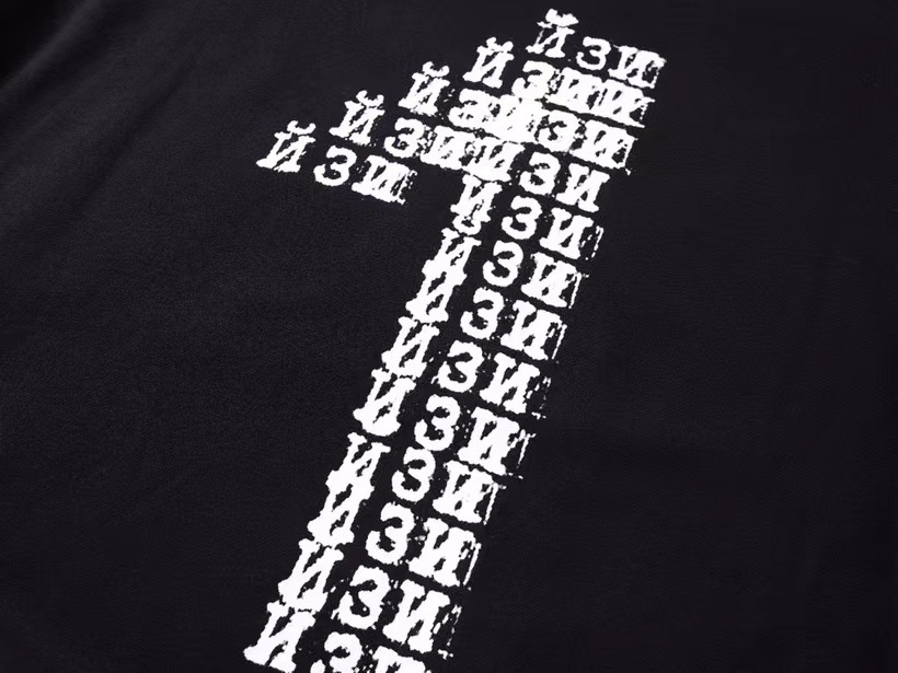 Kanye Shanghai Concert Peripheral Loose Shoulder No. 1 Printed Integrated Cut Crew Neck Sweater_viptrois.com