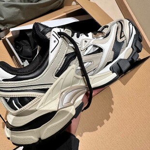 ��a���ð���plus���ҏ͹��U��track.2���ڰ��ϵ�Ь4.0��Ů��HZH