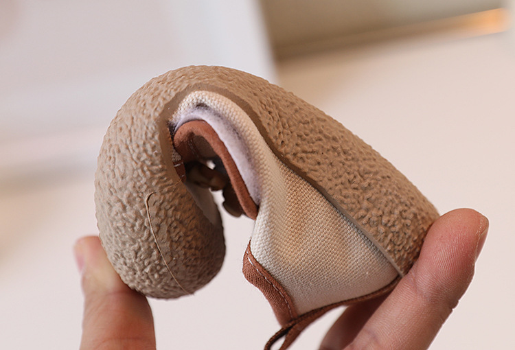 Koreanische Version von Kinder Canvas 2023 Frühling und Herbst Neue Jungen Casual Little Bear Girls Cartoon Weiche Sohlen Baby_voghion.com