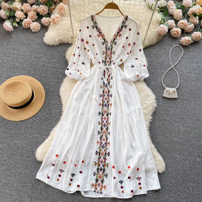French retro ethnic style embroidered V-neck high-grade dress women's spring and autumn clothing waist slimming large swing long skirt