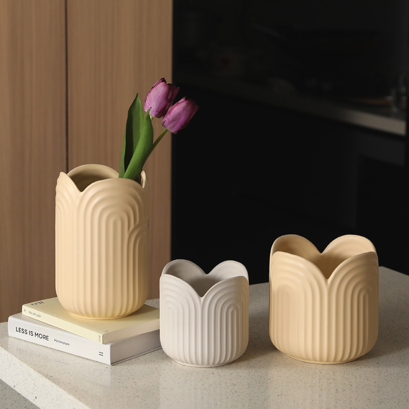Crema ins estilo geométrico florero de cerámica decoración sala de estar arreglo de flores secas hogar simple decoración suave al por mayor
