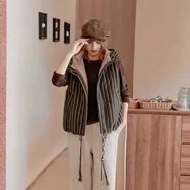 女式T恤;棉衣;女式衬衫