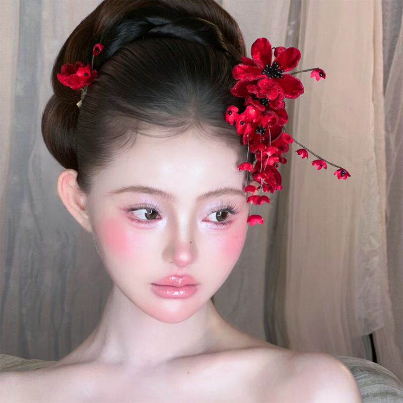 Chinese-Style Forest Lily of the Valley Flower Tassel Hairpin Headdress Bridal Hair Accessory Ancient Style Side Clip Retro Photo High-Value Chinese-Style Forest Lily of the Valley Flower Tassel Hairpin Headdress Bridal Hair Accessory Ancient Style Side Clip Retro Photo High-Value