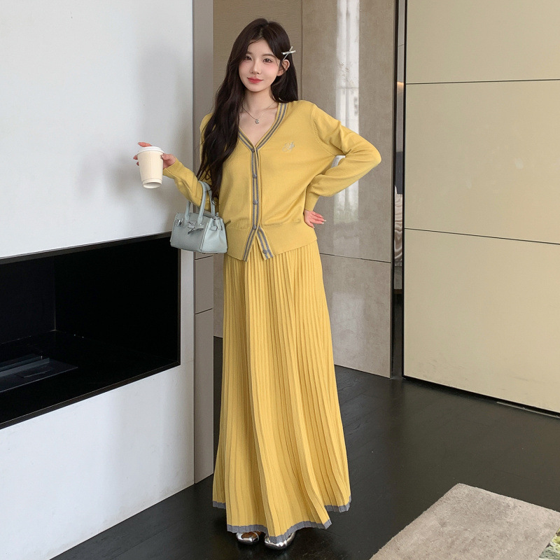 秋季新款孕妇装时尚甜美气质针织衫温柔百褶休闲半身裙孕期两件套|undefined