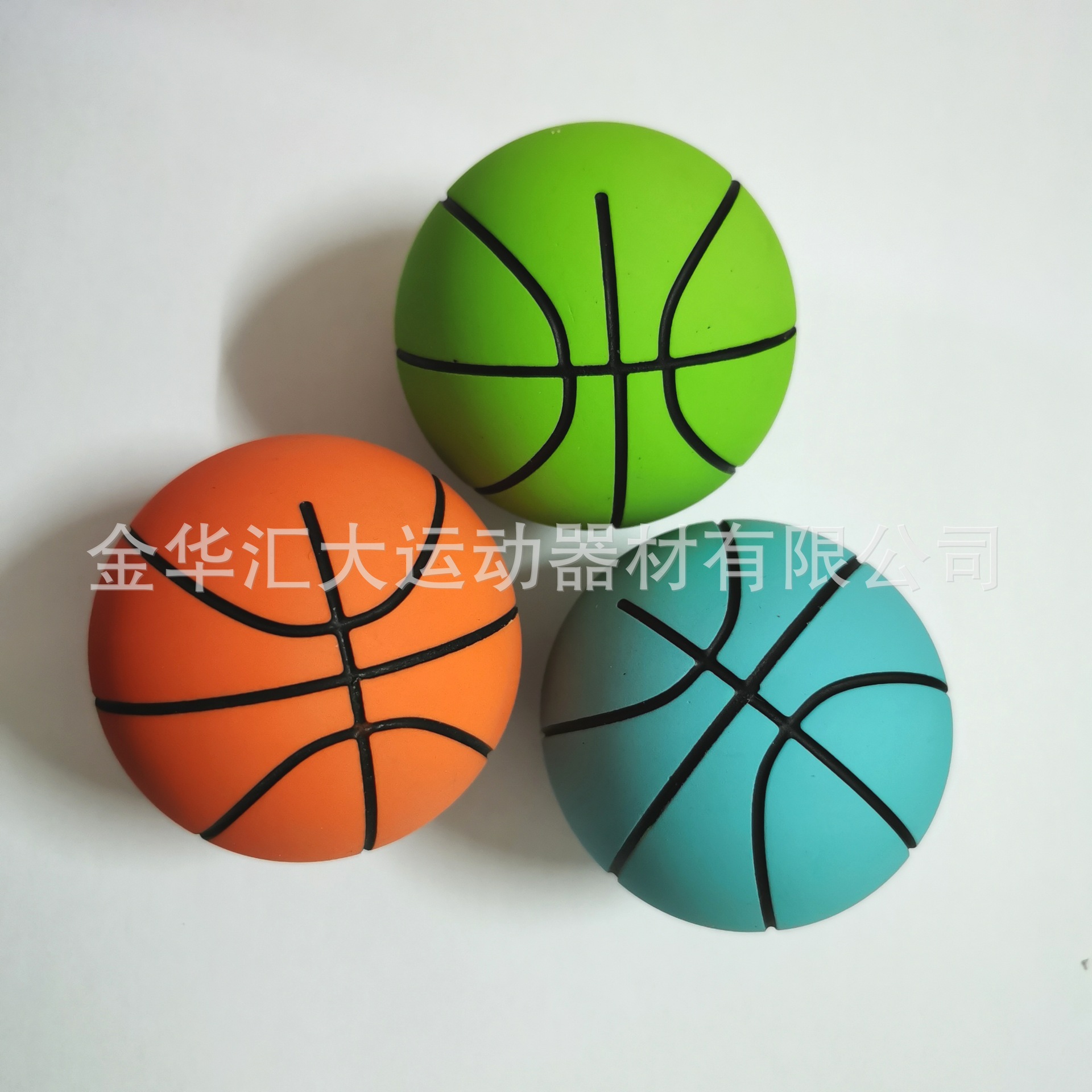 Factory direct 6cm rubber blue ball hollow bouncing ball Mini small basketball squash inflatable free pet toy