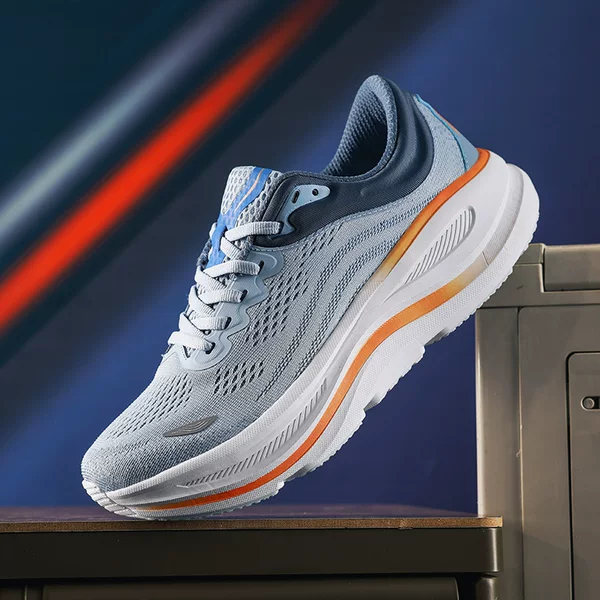 New Outdoor Thick-Soled Off-Road Mesh Breathable, Comfortable, Shock-Absorbing, Wear-Resistant Long-Distance Running and Fitness Training Couple Sports Shoes for Men and Women