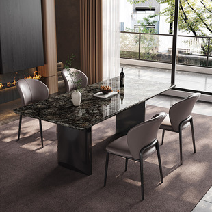 ��ʽ�O���K�����Ȼ����ʯ�L�����߶˄e���W�t�ڽ�ɳ��ʯ����