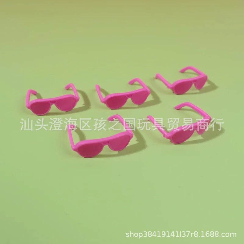 Accesorios de agua transfronterizos pato amarillo 8 sombrero bufandas decoración mano limón té de leche regalo