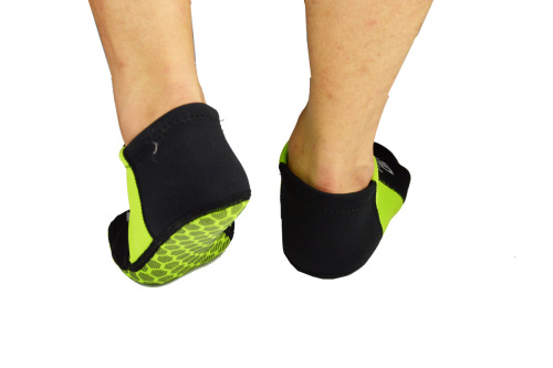 keep diving socks snorkeling socks 3MM color punching breathable sandproof beach DS-112