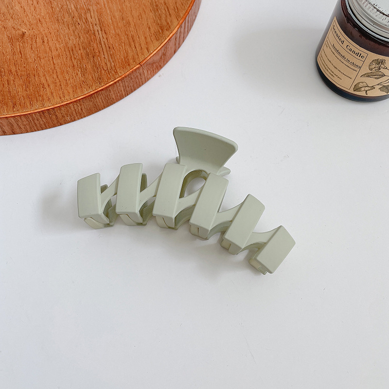 Accesorios para el cabello de pinza de tiburón de acrílico grande de Corea, clip de agarre para el cabello de disco simple, tocado de horquilla de cabeza femenina al por mayor