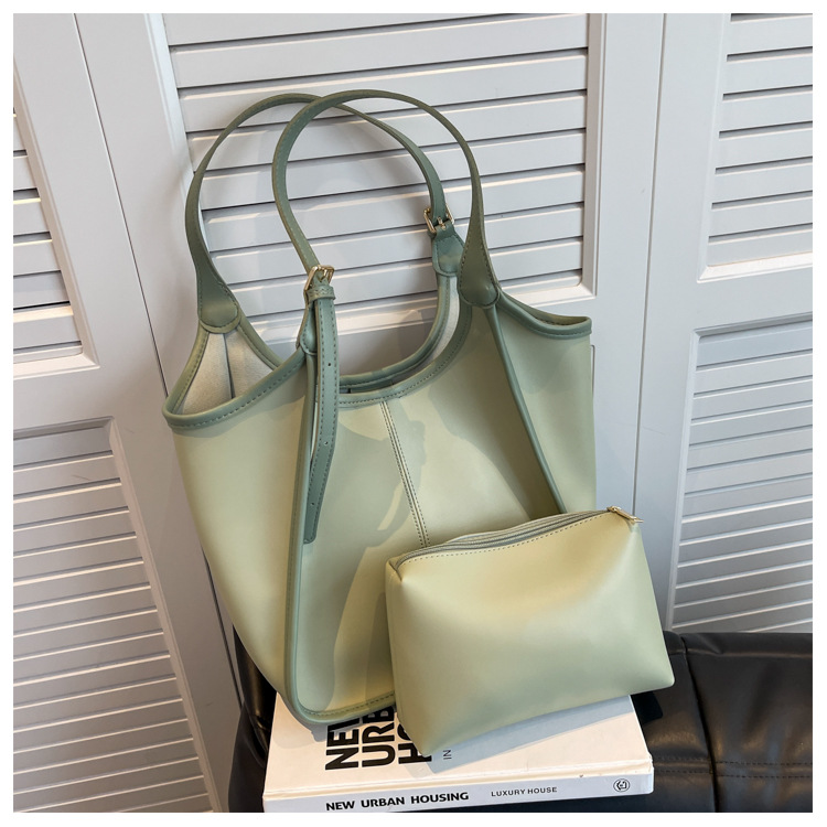 2022051611228634957497w750h750