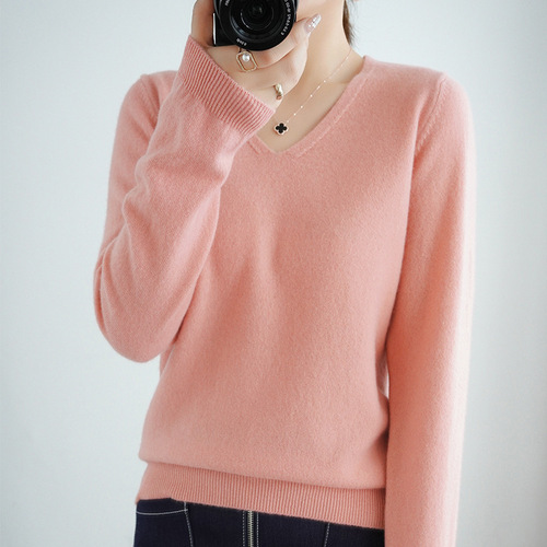 Summer loose-fit slimming low-V-neck knitted base shirt, winter women's pullover sweater, solid-color top