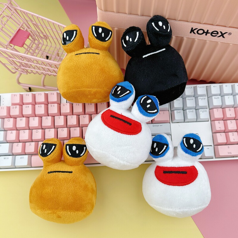 Cross-Border Wholesale of New Small Toy Pets, Alien Game Pendants, Snail Dolls, Triangular Big-Eyed Monster Cute Keychains Cross-Border Wholesale of New Small Toy Pets, Alien Game Pendants, Snail Dolls, Triangular Big-Eyed Monster Cute Keychains