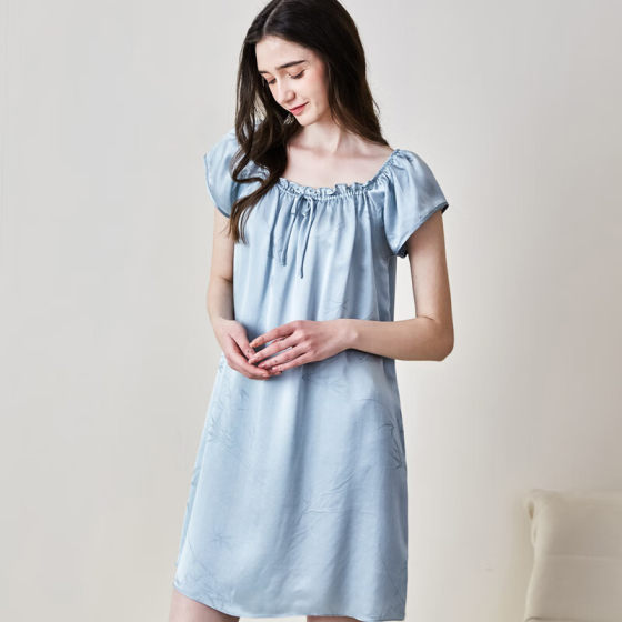 Korean Style Loose Comfortable Age-reducing Short-sleeved Silk Pajamas Women's Summer Short-sleeved Nightgown 100 Mulberry Silk dress