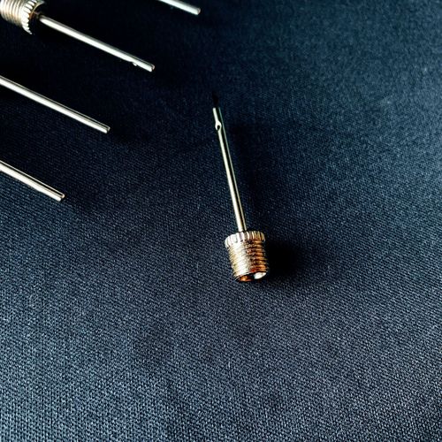 Ball needles, basketball inflatable needles, football wholesale, metal stainless steel with side holes, ball tires, air needles