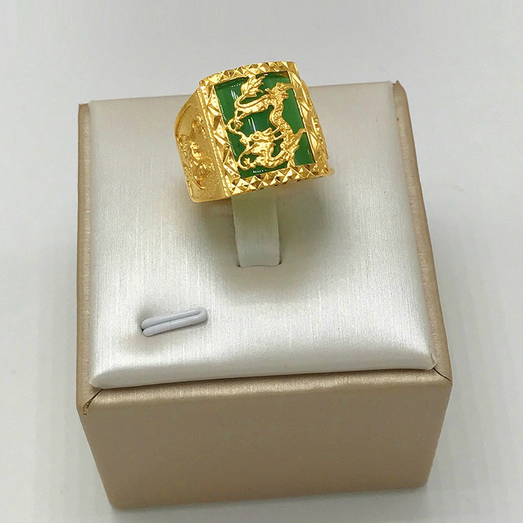 黄銅の金メッキの福の金儲けの指輪の男性の多種類の車の花は宝の蛇口の関公の戒子の金メッキの指輪を招きます。