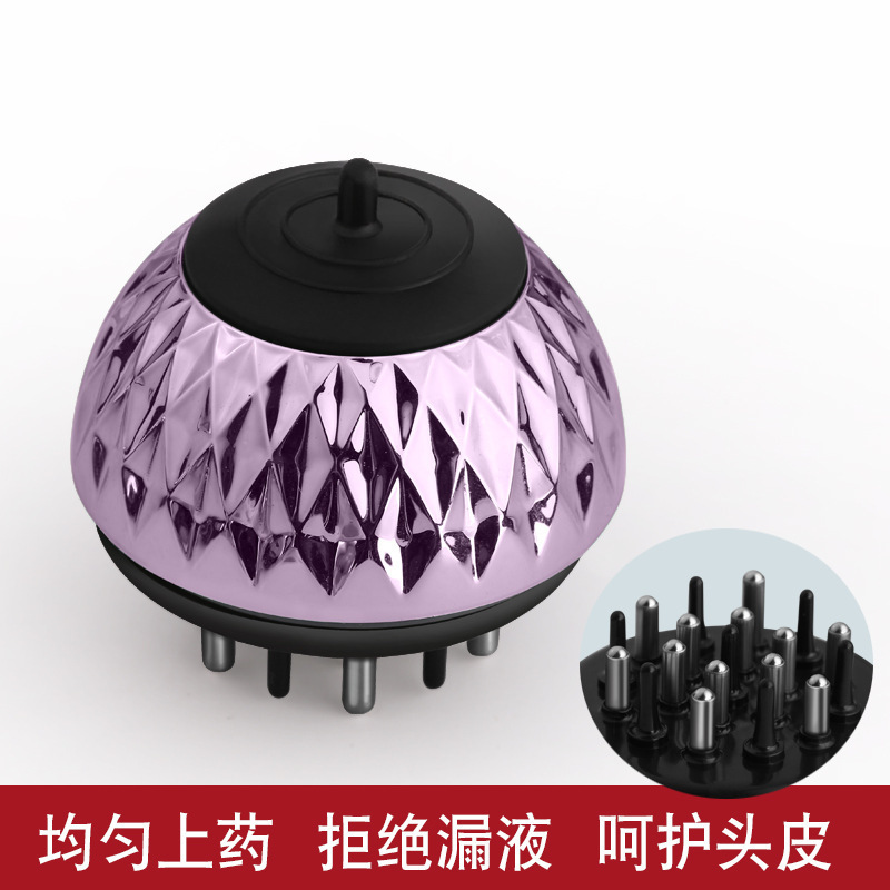 新製品の導液櫛の頭の皮に薬を入れます。ミニマッサージ櫛のミノに薬を入れます。|undefined