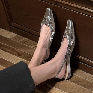 Fairy Style French Style Elegant Flower Thick Heeled Square Toe Rear Empty Toe Golden Sandals Women Slip-on 2025 Summer