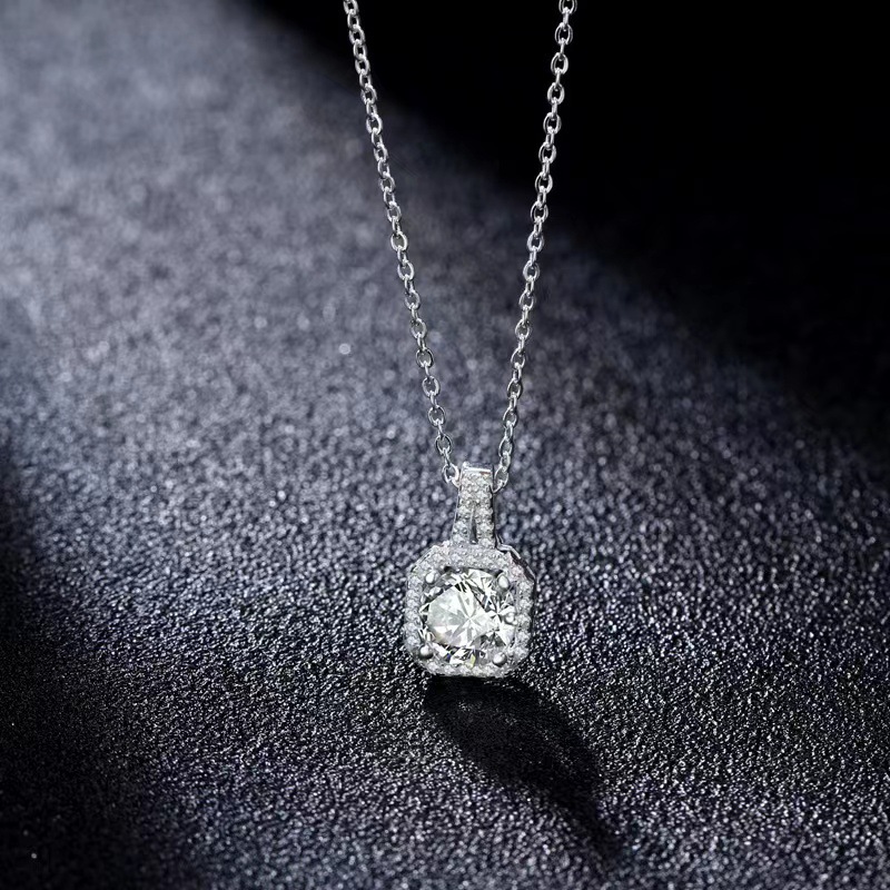 Unisex Zircone Quadrato Diamante Semplice Classico Collana Donna Corto Collo Cinturino Versione Ciondolo Accessori_voghion.com
