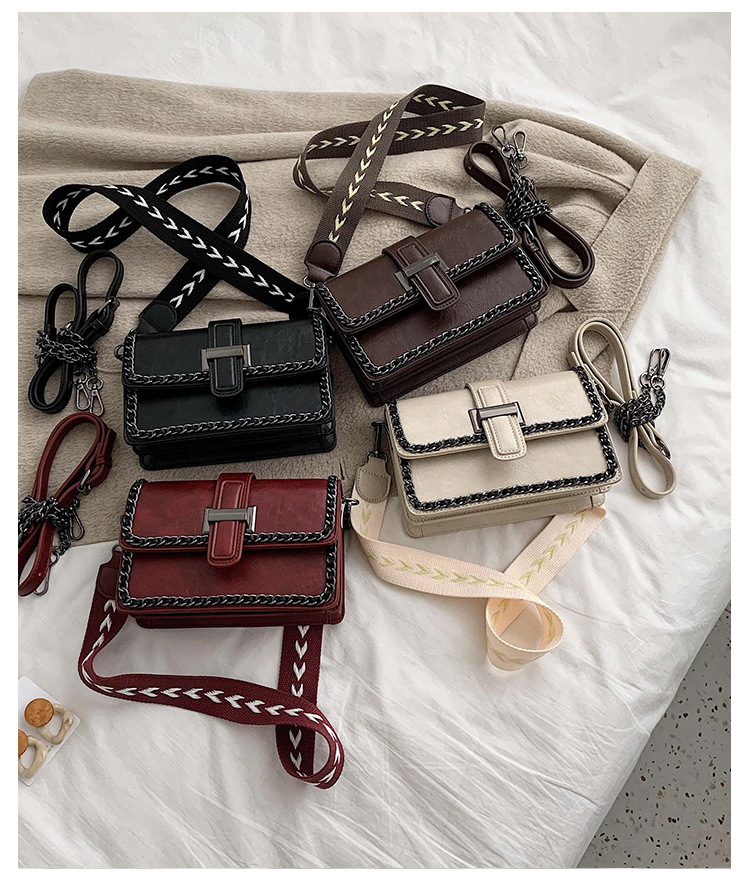 Fashion Chain Shoulder Messenger Bag display picture 2