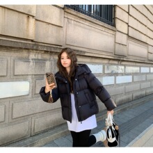 2025新款羽绒服女短款加厚时尚百搭保暖显瘦面包服95白鸭绒冬装外