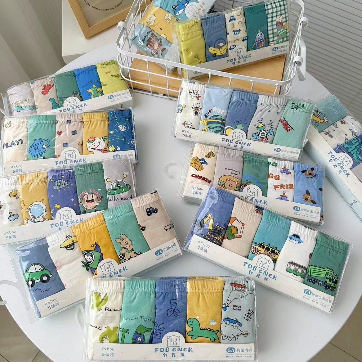 FOB Valley bear children's underwear cotton boy's underwear class a cotton cartoon boxer shorts baby boxer pants wholesale