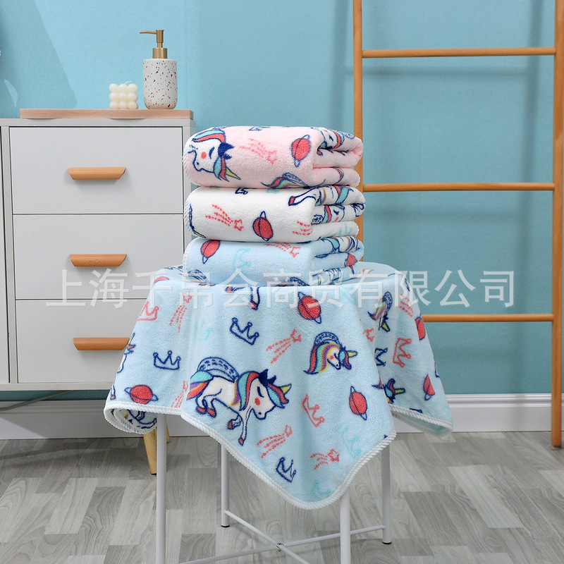 Household soft absorbent cartoon microfiber towel with hook printing unicorn cute children face towel Household soft absorbent cartoon microfiber towel with hook printing unicorn cute children face towel