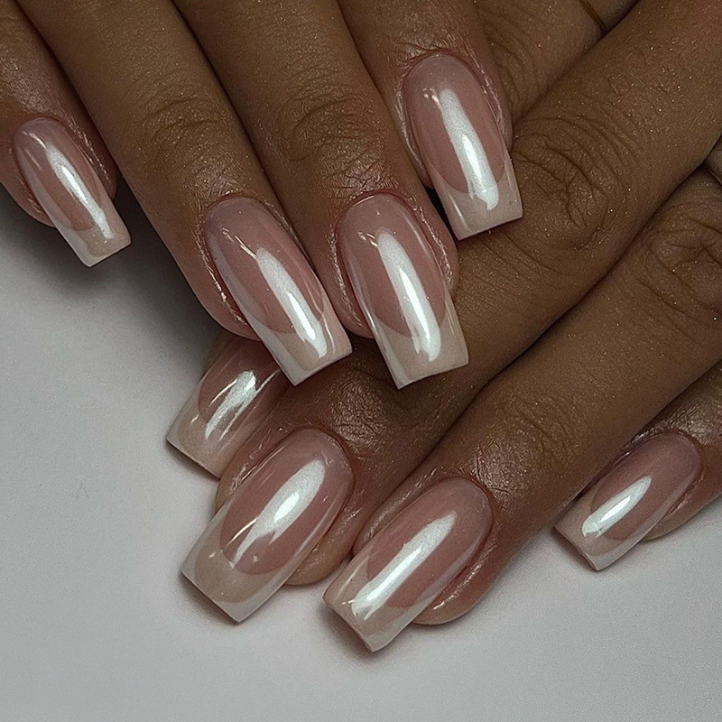 Mid-length flash Aurora silver French manicure European and American ins style wear a foreign trade cross-border nail beauty piece Mid-length flash Aurora silver French manicure European and American ins style wear a foreign trade cross-border nail beauty piece