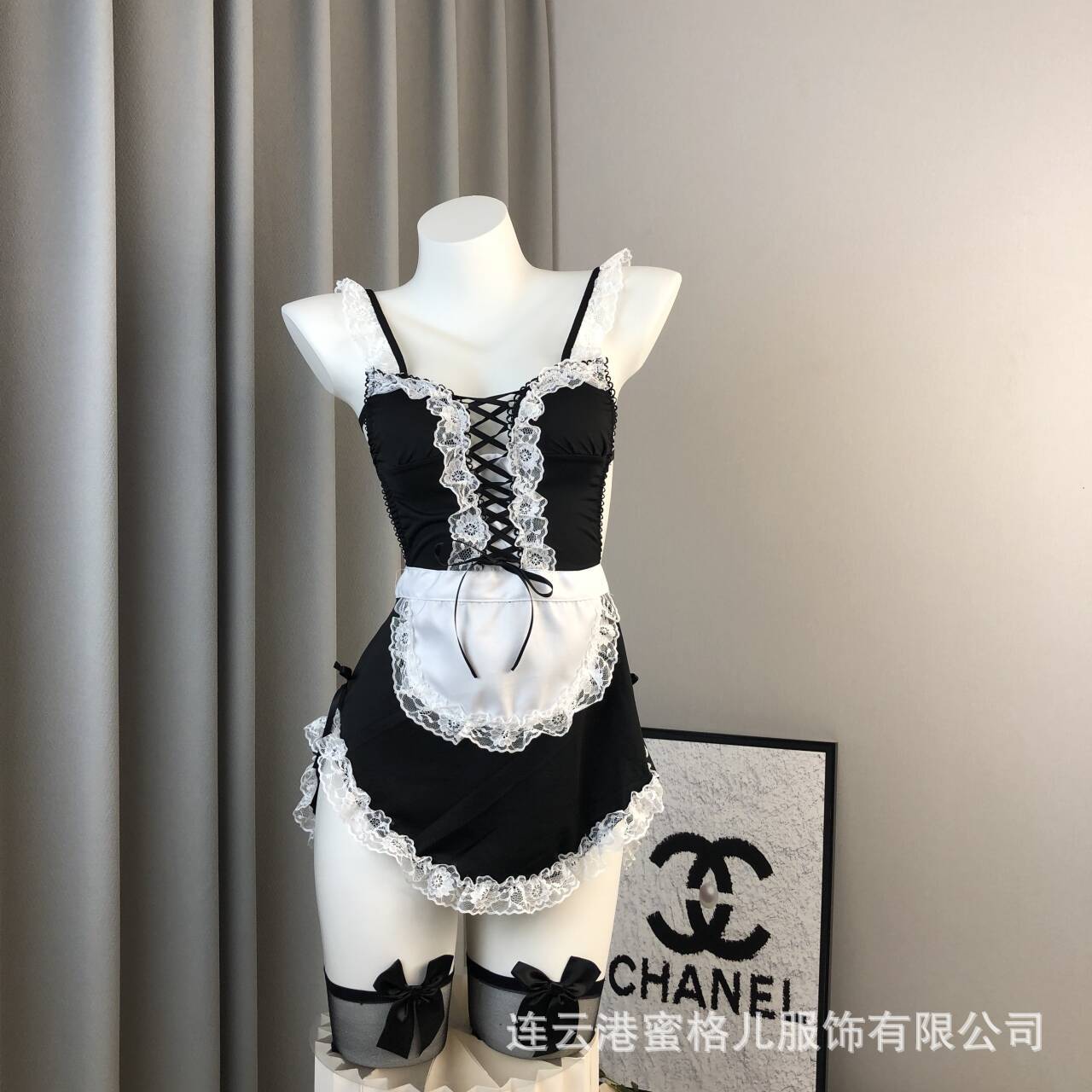 메이드 복장 세트 [원피스 + t 바지]