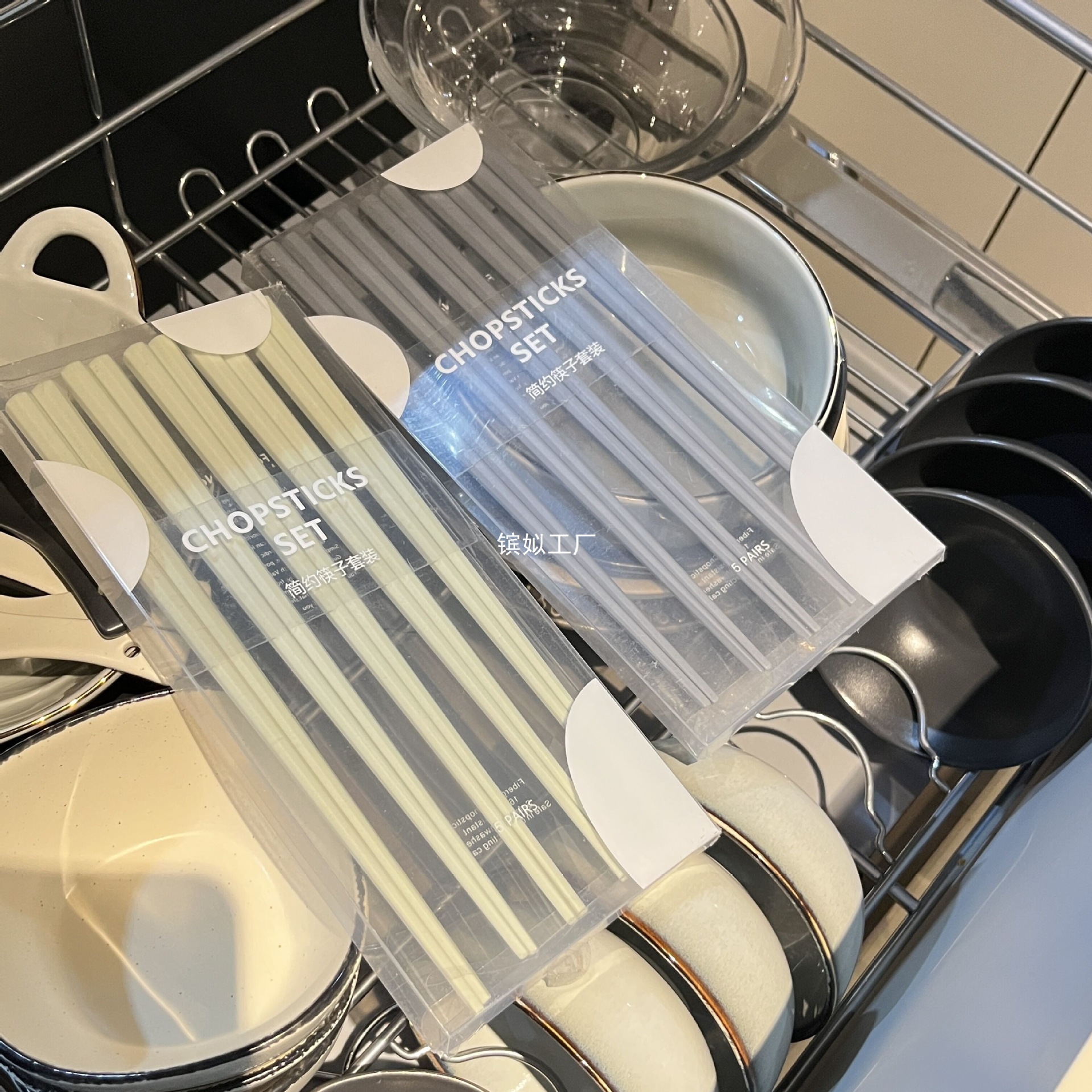 Unpainted Chopsticks Set with Mold-Resistant Pointed Non-Slip Japanese Style, 5 Pairs Suitable for Eating at Home, Dishwasher Safe