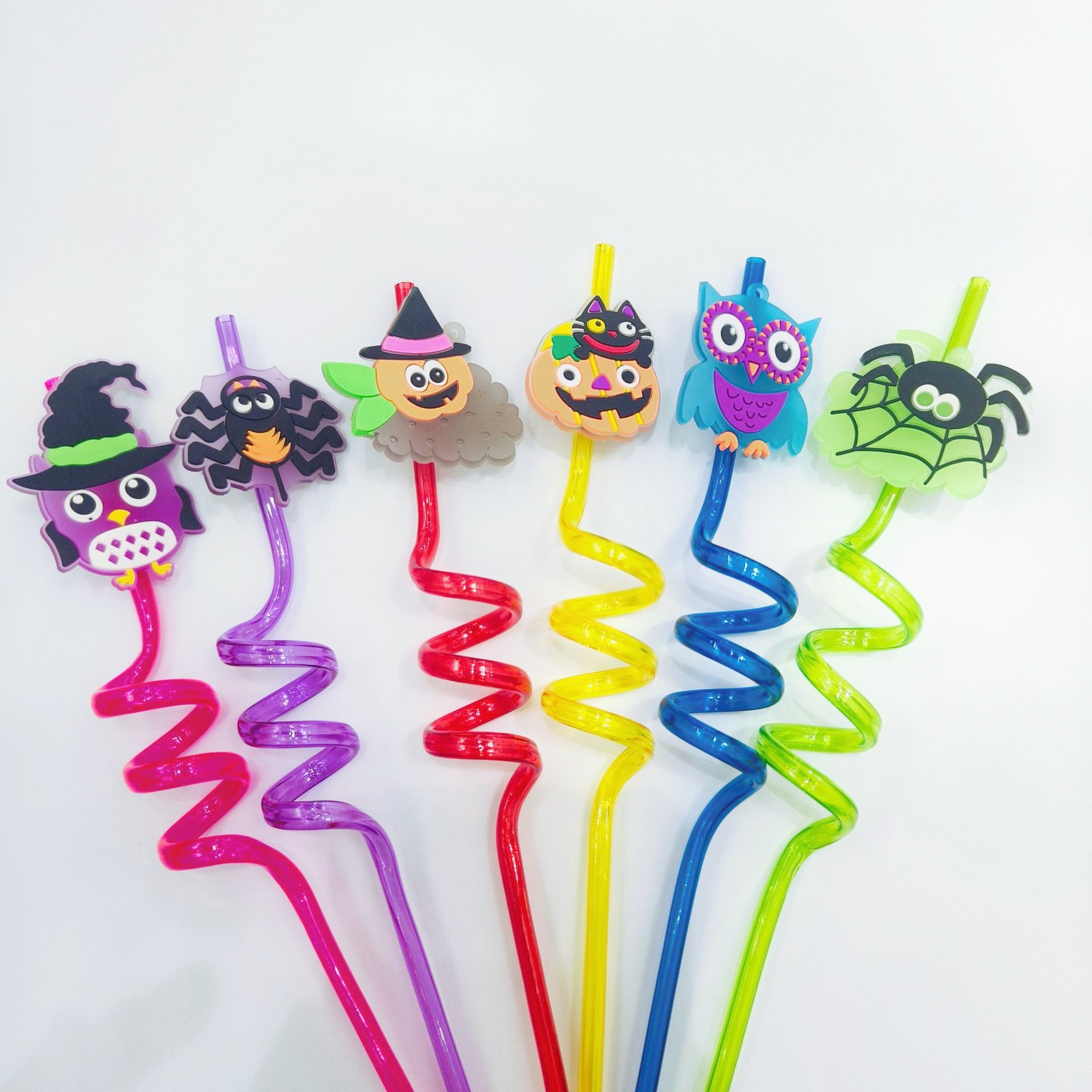 Cross-border PVC bar fiesta paja al por mayor forma creativa paja niños dibujos animados saludable juguete de paja de plástico