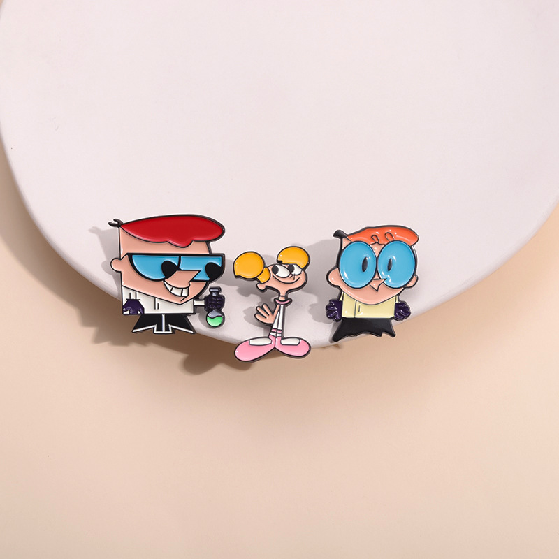 Anime cartoon movie brooches around the big eye elf two -dimensional…