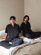 莎倩春夏季新款情侣睡衣2026年女梭织泡泡棉黑色男短袖长裤家居服
