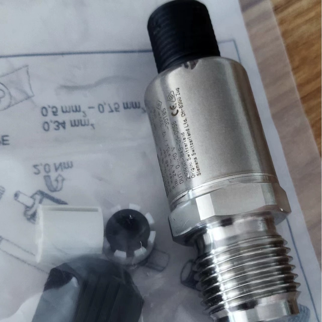 Передатчик давления QBE9001-P16 Германия Сименс оригинал