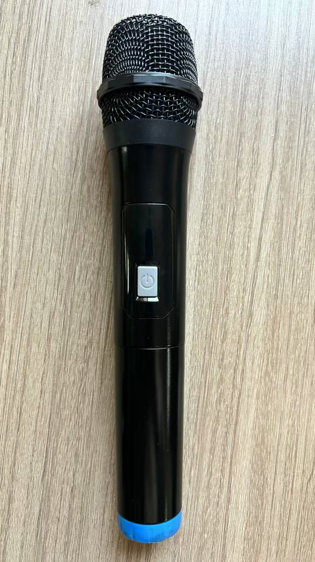 2.4g micrófono inalámbrico Enping producción al por mayor carga K cantante KTV sonido doméstico general micrófono digital de mano