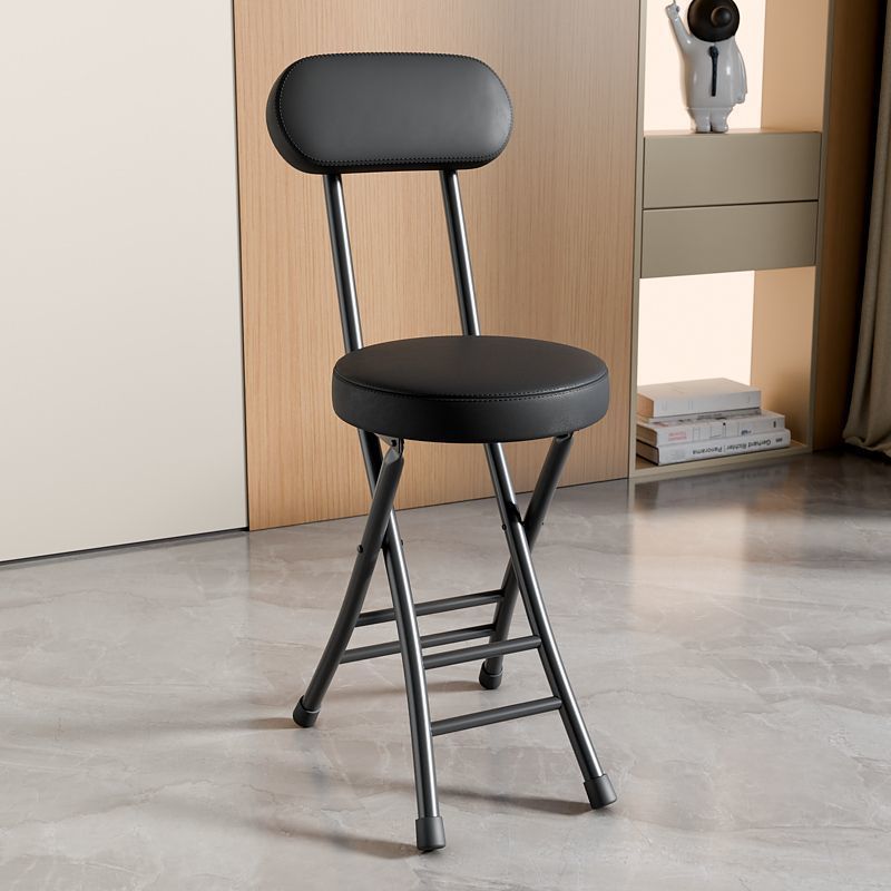 [강화철판 등받이 + 두꺼워진 시트쿠션] 블랙 프레임과 블랙 표면의 접이식 의자