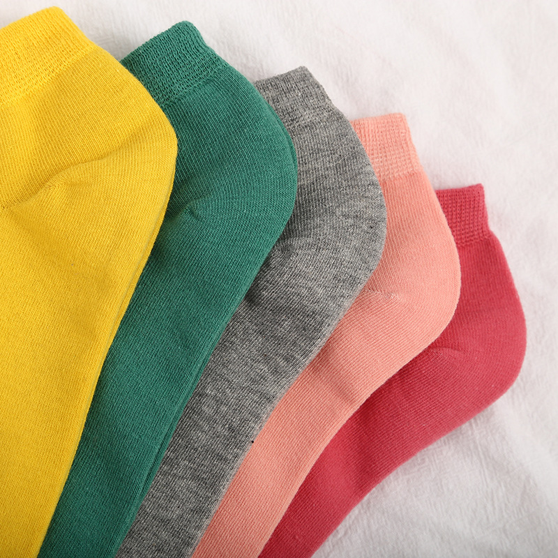 Unisex / men and women can be all-match solid color short tube (boat socks) socks
