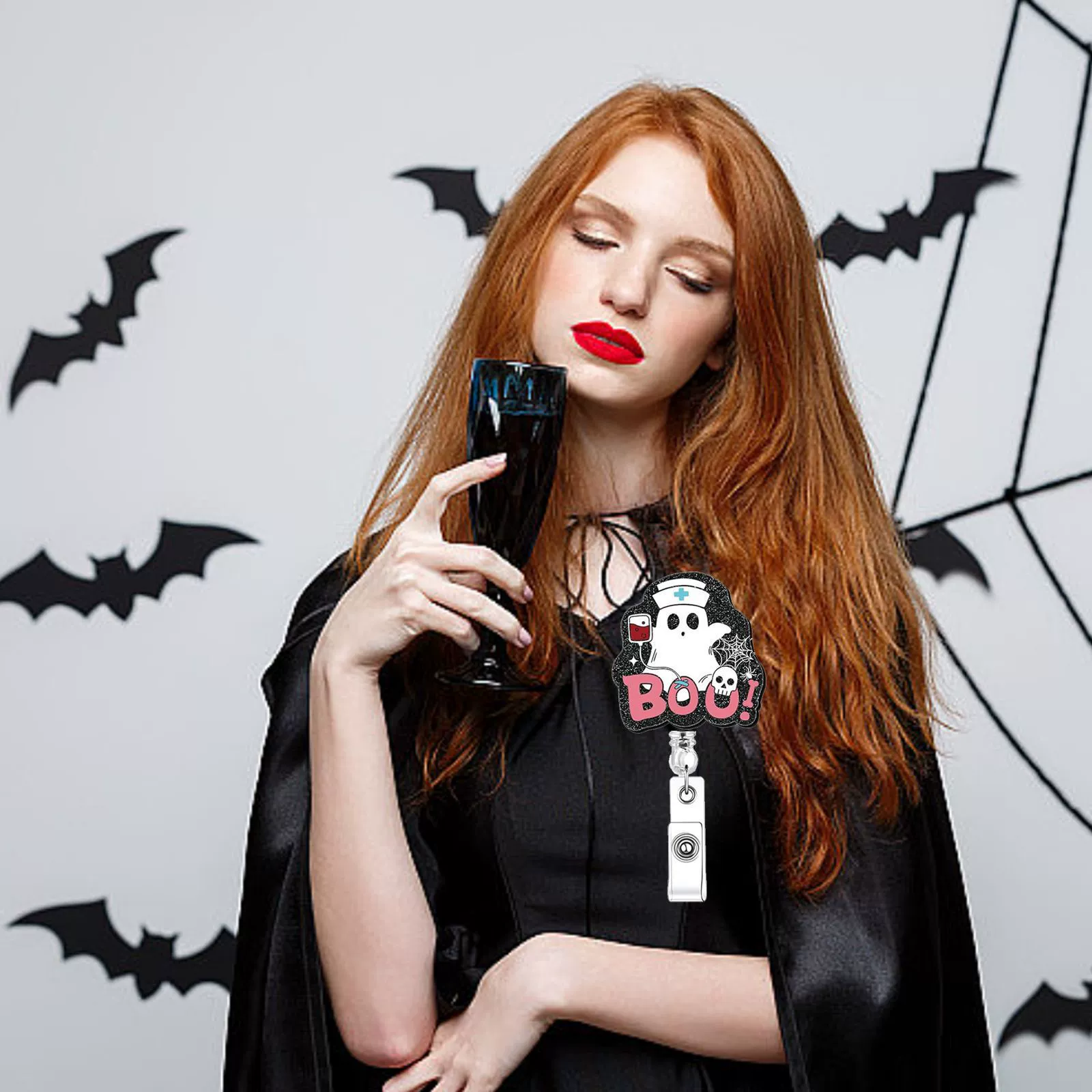Глобальная Halloween медицинский призрак акриловый блестящий retractable легкое вытягивание пряжка тканевый нашивка вращающаяся легкая вытягивающаяся пряжка держатель бейджей