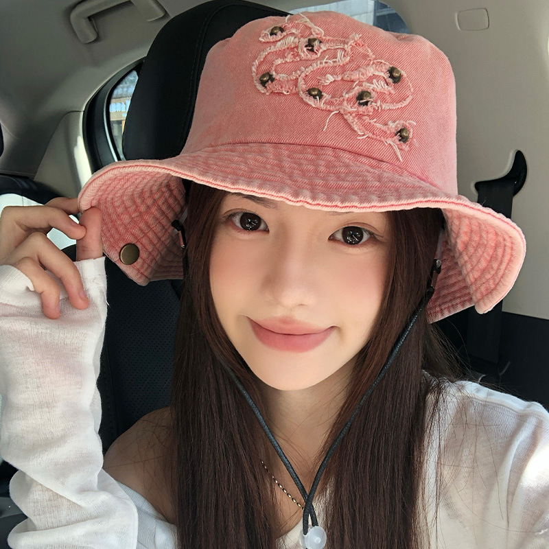 Sombrero de montañismo Sombrero de pescador de protección solar para mujer Sombrero de gorro grande 2025 Nuevo estilo Sombrero de vaquero occidental pequeño