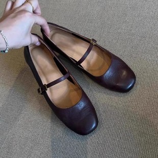 ܛƤ��~��ɫ�͹ňA�^�ٴ�һ�ֿ۰��٬�����ЬŮܛ��ͨ�ڵ͸���Ь