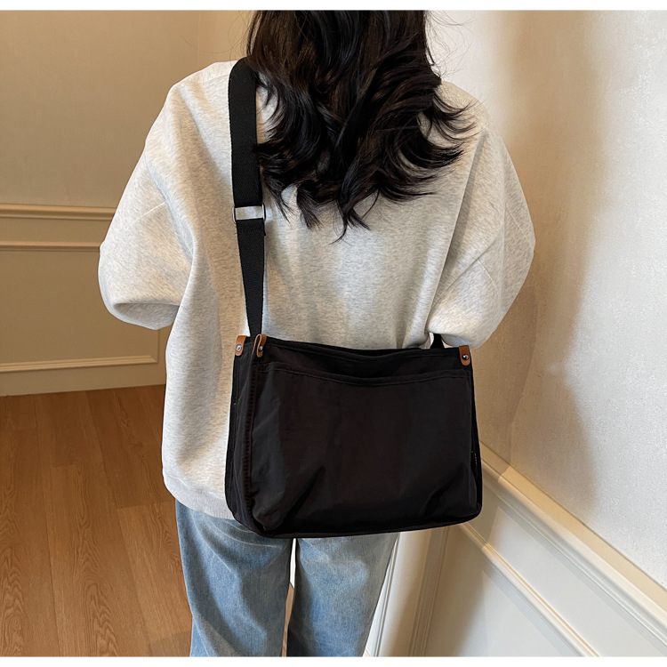 Canvas bag for women, large capacity, new Spring/Summer 2025, simple and versatile, single-shoulder crossbody bag, casual tote bag for school undefined