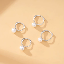 耳钉;戒指;耳环