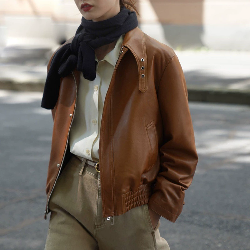 Short autumn jacket for leisure, 2023