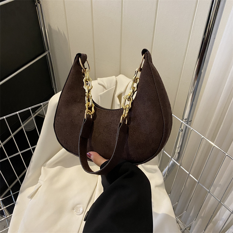 Estilo coreano elegante simple bolsa de hombro de la cadena para las mujeres 2023 Invierno nuevo todo-fósforo de las axilas dumpling bolsa de moda de las mujeres image 4