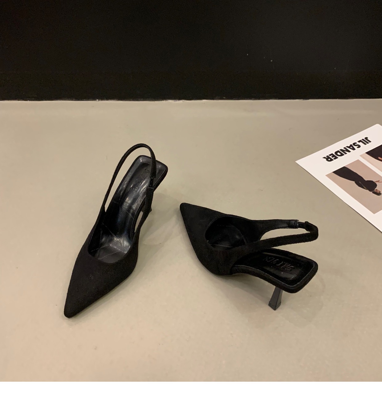 Niche French high-heeled black toe sandals fairy shoes 2023 new spring and summer pointed toe temperament single shoes_voghion.com