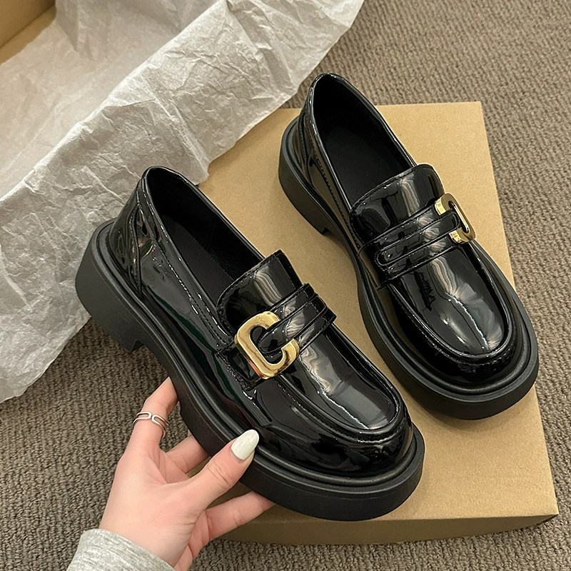 Маленькие кожаные туфли женские одиночные туфли в британском стиле 2025 новая весна и осень новая ретро туфли на толстой подошве Lefu