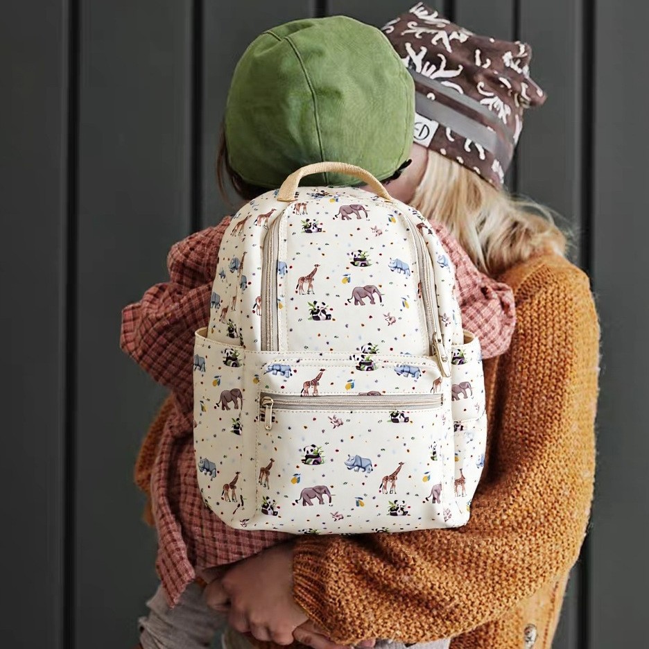 25 New Backpack Men's and Women's Large Capacity School Bag European and American Cross-border College Style Waterproof Leisure Travel Backpack in stock